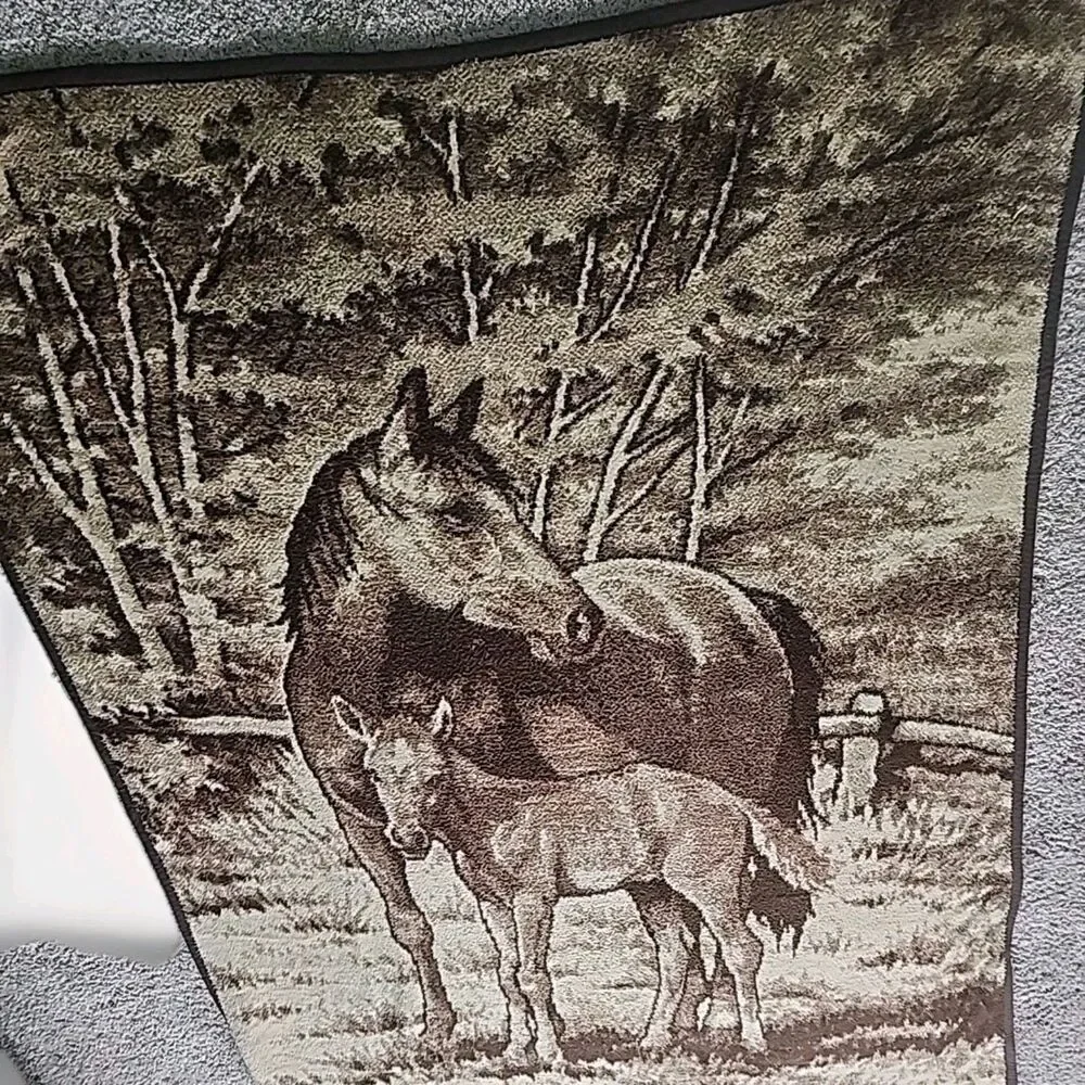 VTG Blanket IBENA  HORSES Brown&Tan Reversible 57”x 80”, Made In USA